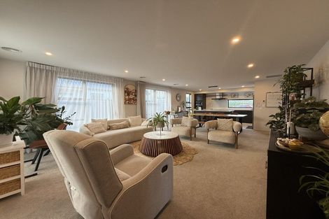 Photo of property in 8 Dynes Road, Rolleston, 7615