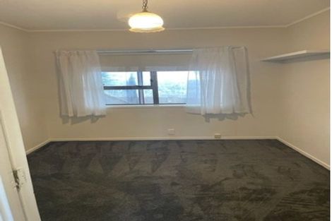 Photo of property in 1/6 Rosca Lane, Sunnyhills, Auckland, 2010