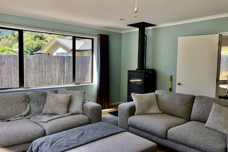 Photo of property in 11 Sugar Loaf Place, The Brook, Nelson, 7010