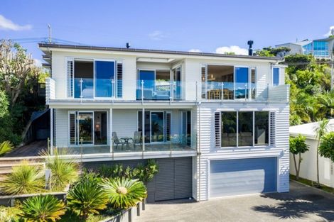 Photo of property in 18 Wintle Street, Mangawhai Heads, Mangawhai, 0505