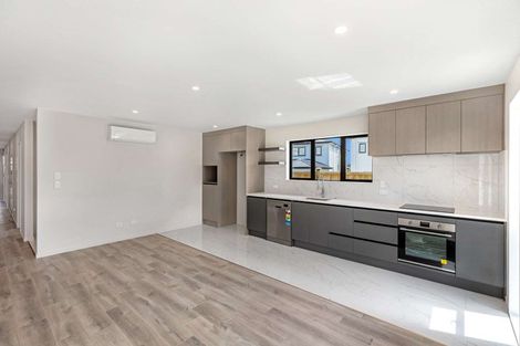 Photo of property in 4 Rorotu Avenue, Karaka, Papakura, 2113