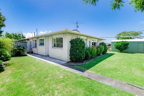 Photo of property in 7a Belvedere Avenue, Waikanae, 5036