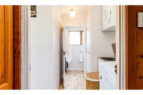 Photo of property in 5 Woodlands Avenue, Snells Beach, 0920