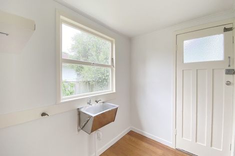 Photo of property in 2/228 Church Street, Onehunga, Auckland, 1061