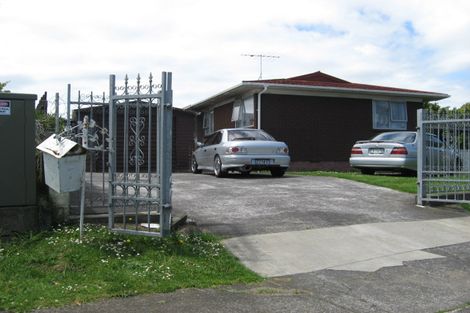 Photo of property in 7 Staverton Crescent, Mangere, Auckland, 2022