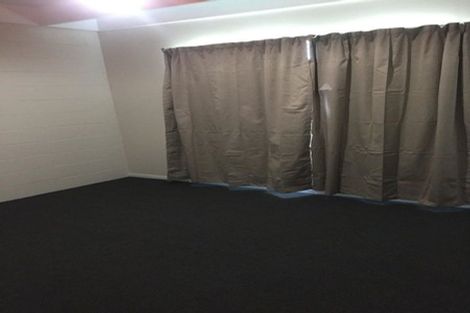 Photo of property in 22 Tironui Station Road East, Papakura, 2112