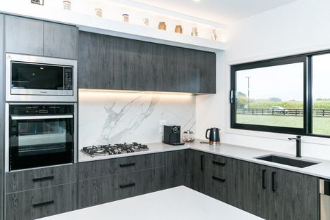 Photo of property in 51 Papesch Road, Pirongia, Te Awamutu, 3876