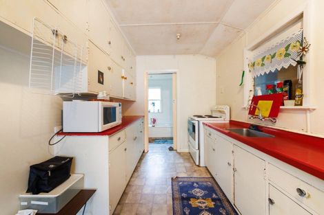 Photo of property in 31 Knowles Street, Terrace End, Palmerston North, 4410