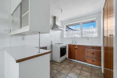 Photo of property in 124b Govett Avenue, Frankleigh Park, New Plymouth, 4310