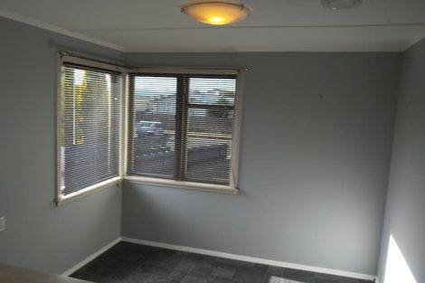 Photo of property in 19 Pembroke Street, Highbury, Palmerston North, 4412