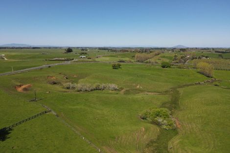 Photo of property in 816 Tuhikaramea Road, Ngahinapouri, Hamilton, 3290
