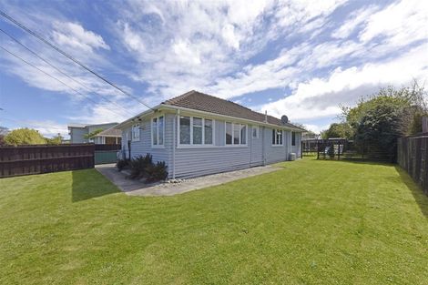 Photo of property in 12 Glenfield Crescent, Mairehau, Christchurch, 8052