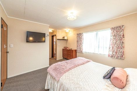 Photo of property in 44 Exeter Crescent, Springvale, Whanganui, 4501