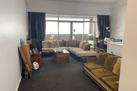 Photo of property in Las Olas De Cuba, 9/35 Torrens Terrace, Mount Cook, Wellington, 6011