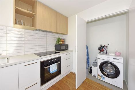 Photo of property in 5/7 Dickens Street, Addington, Christchurch, 8024