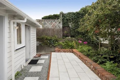 Photo of property in 10 Rimu Road, Kelburn, Wellington, 6012