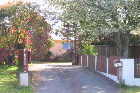 Photo of property in 14 Adam Place, Mangakakahi, Rotorua, 3015