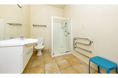 Photo of property in 5v Dryden Place, Mount Wellington, Auckland, 1051