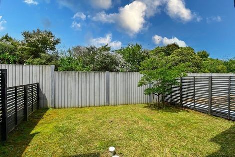 Photo of property in 14 Patiti Parade, Mangere Bridge, Auckland, 2022
