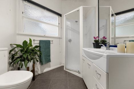 Photo of property in 4 Shortland Place, Havelock North, 4130