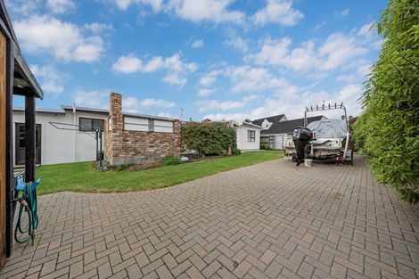 Photo of property in 49 Kurnell Drive, Botany Downs, Auckland, 2010