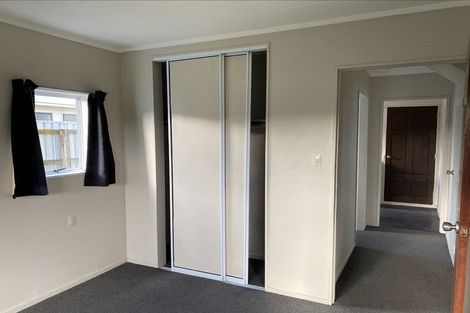 Photo of property in 2 Waimarie Park, Levin, 5510
