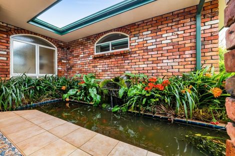 Photo of property in 211 Tawhiti Road, Hawera, 4672