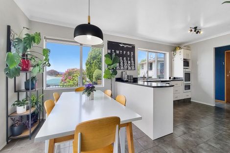 Photo of property in 410 Pukehangi Road, Pomare, Rotorua, 3015