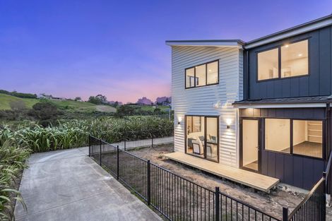Photo of property in 9 Whawhaki Lane, Kumeu, 0810