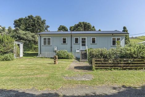 Photo of property in 4 Oha Street, Mokau, 4376