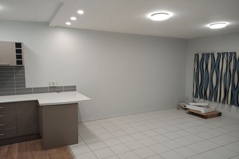 Photo of property in 6/10a Arabi Street, Sandringham, Auckland, 1041