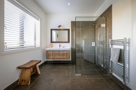 Photo of property in 1147b Lake Hawea-albert Town Road, Albert Town, Wanaka, 9382