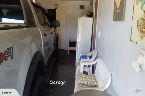 Photo of property in 4 Seaview Road, Cable Bay, 0420