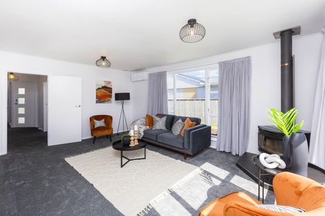 Photo of property in 12 Argyle Grove, Trentham, Upper Hutt, 5018