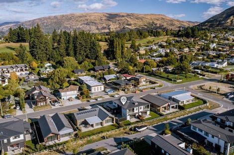 Photo of property in 53 Tenby Street, Wanaka, 9305