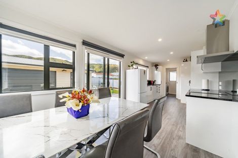 Photo of property in 4 Roberts Street, Wainuiomata, Lower Hutt, 5014