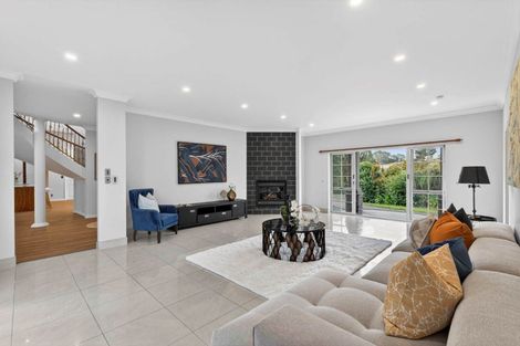 Photo of property in 38c Wicklam Lane, Greenhithe, Auckland, 0632