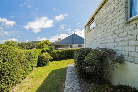 Photo of property in 2a Rennie Street, Green Island, Dunedin, 9018