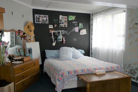 Photo of property in 30 Golf Links Road, Kaiata, Greymouth, 7805