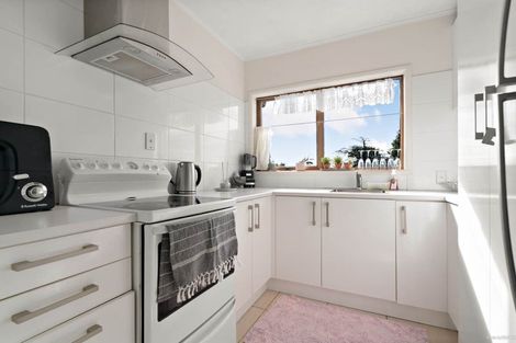 Photo of property in 1/34 Mcleod Road, Henderson, Auckland, 0612