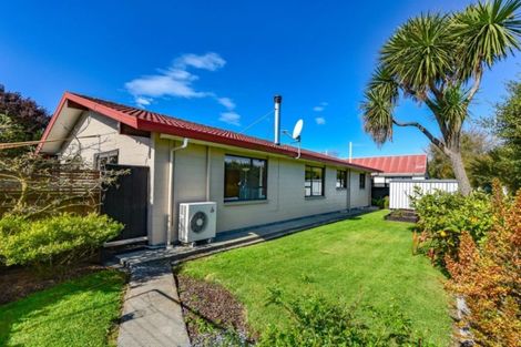 Photo of property in 8 Hersham Place, Bromley, Christchurch, 8062