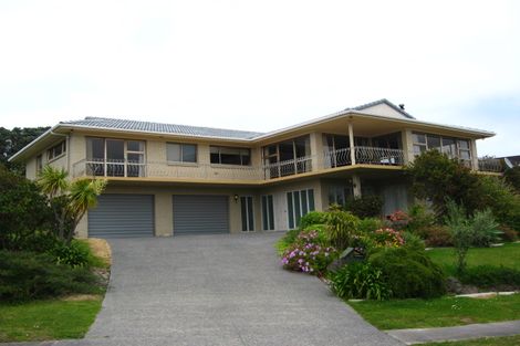 Photo of property in 67 Pacific Parade, Army Bay, Whangaparaoa, 0930