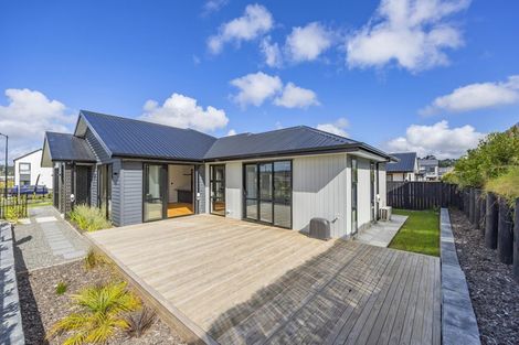 Photo of property in 75 Podgora Avenue, Huapai, Kumeu, 0810