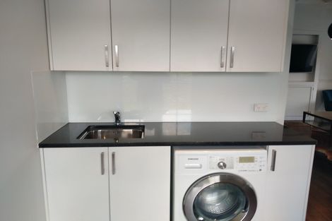 Photo of property in 56 Queen Street, Riverhead, 0820