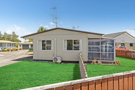 Photo of property in 1 Wakelin Street, Carterton, 5713