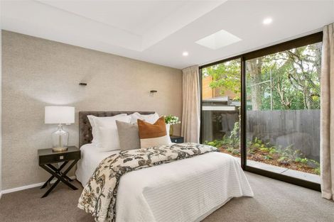 Photo of property in 26 Waiwetu Street, Fendalton, Christchurch, 8052