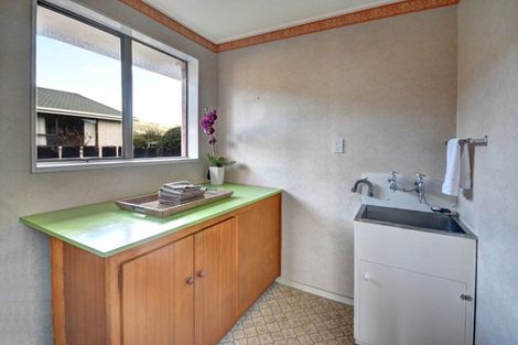 Photo of property in 13 Kent Place, Mosgiel, 9024