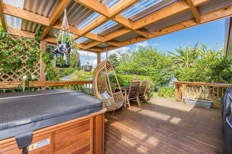 Photo of property in 14 Fairway Drive, Kerikeri, 0230