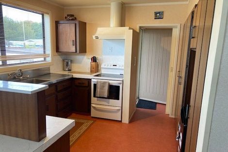Photo of property in 16 Cameron Road, Te Puke, 3119