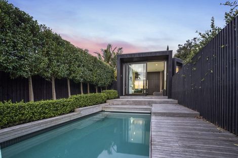 Photo of property in 45 Livingstone Street, Westmere, Auckland, 1022